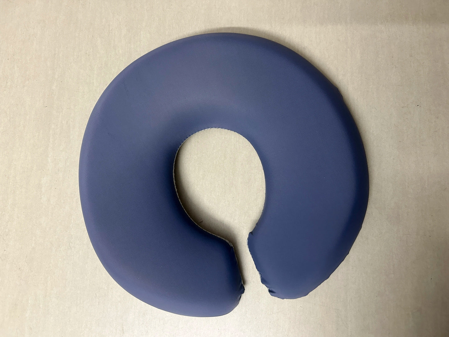 Memory Foam U Shape Beauty Salon Face Pillow