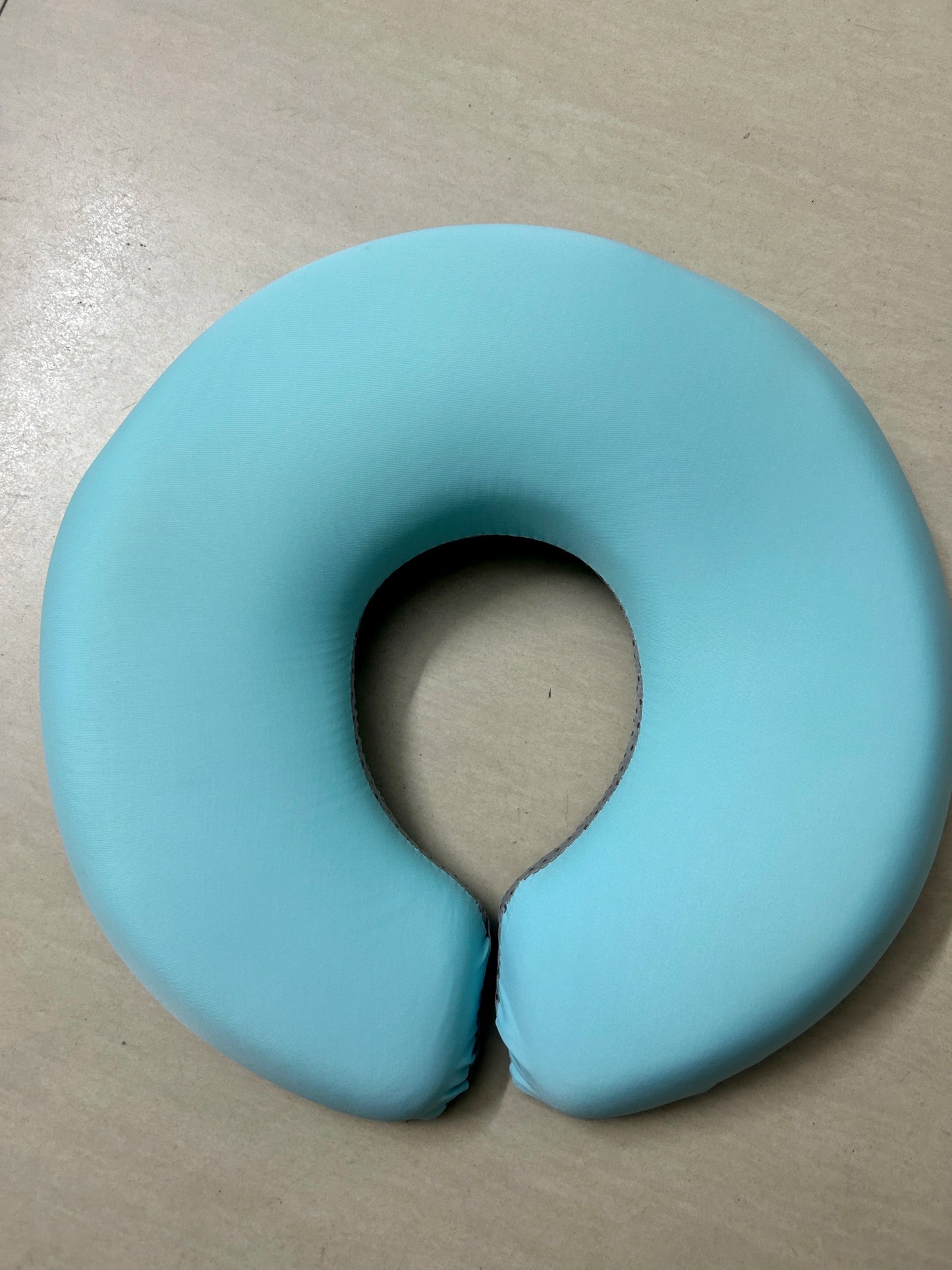 Memory Foam U Shape Beauty Salon Face Pillow